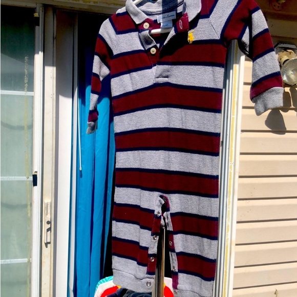 Polo onsiE - Picture 3 of 3